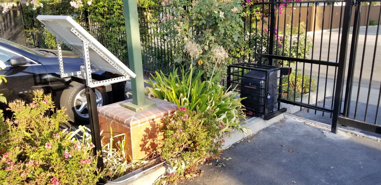 Solar-Powered Gate System