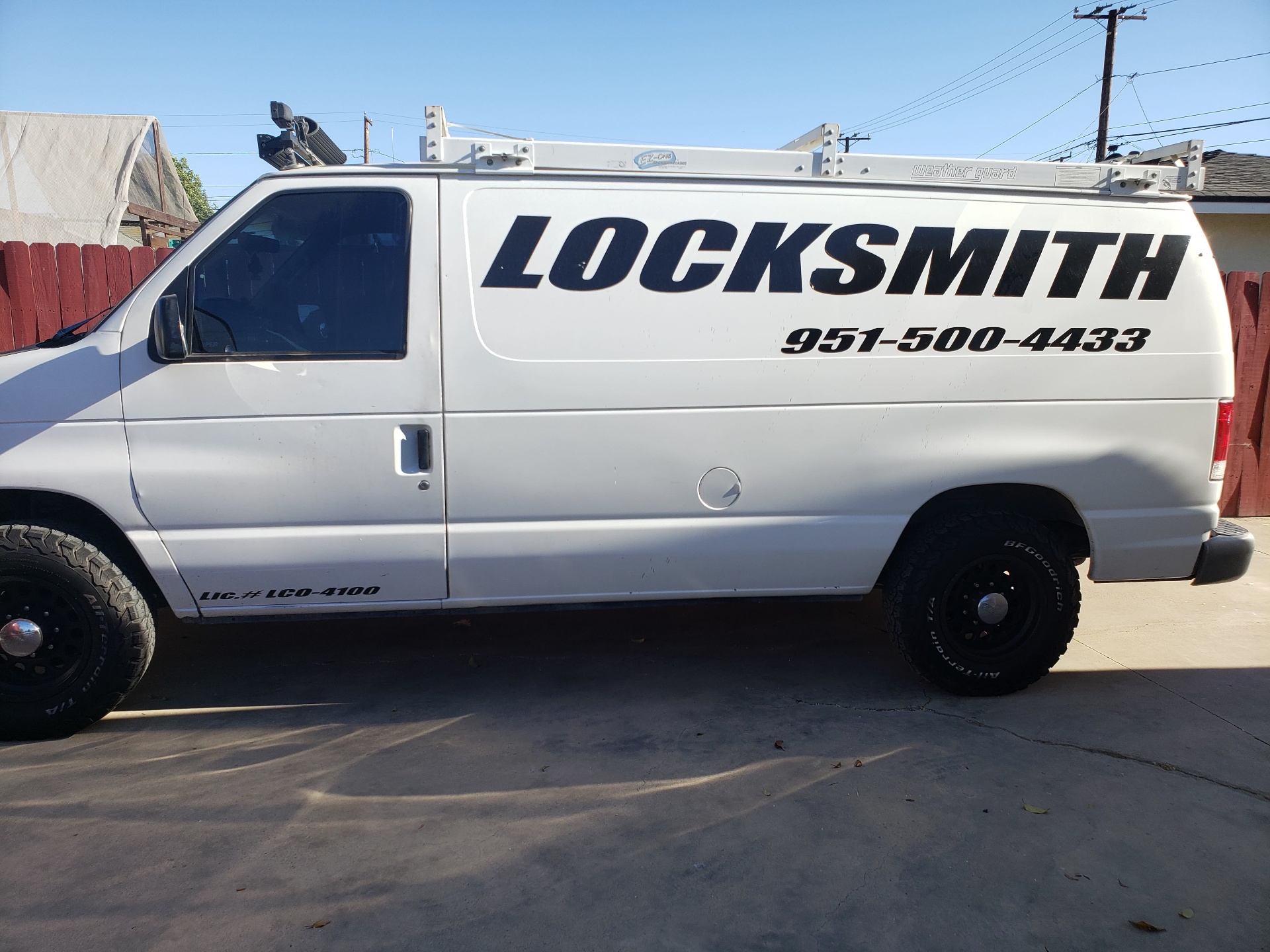 Fully Equipped Service Vehicles 3